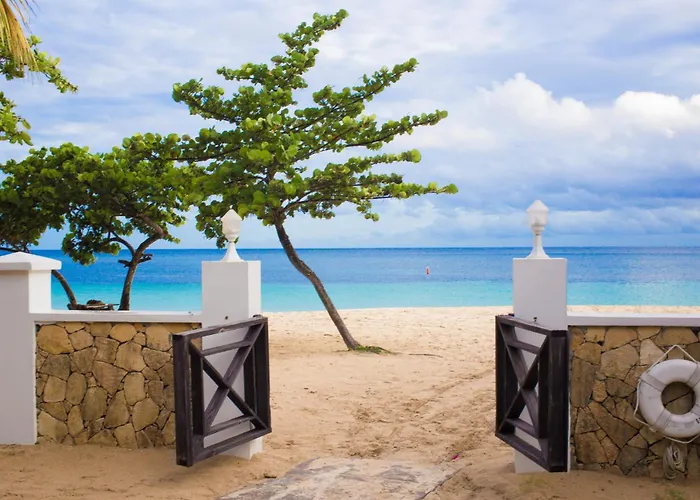 Coyaba Beach Resort St. George's